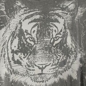 Good Cond. Bread & Butta Soft Distressed Painted Style Tiger Streetwear Men's XL
